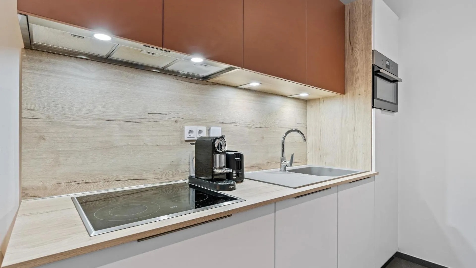 Bright & Cozy Studio In Gasperich 卢森堡 0*,